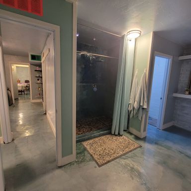 Rain Forest & Reflexology Shower